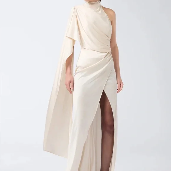 Elegant One Shoulder Cream Gown - Picture 2 of 2